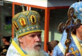 알렉시 II.  전기 정보.  총 대주교 Alexy II의 죽음에 대해 또는 거짓말은 나쁘다