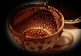 Proricanje sudbine uz kafu: magija u svakoj šoljici